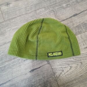 NEW Adult Large Melanzana Micro Grid Beanie